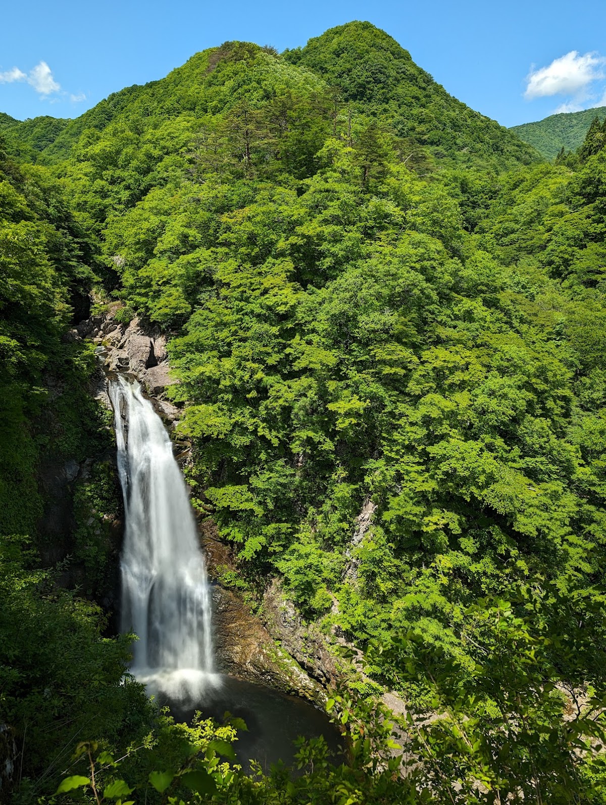 Akiu Falls