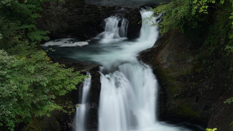 鳳鳴四十八滝 宮城県