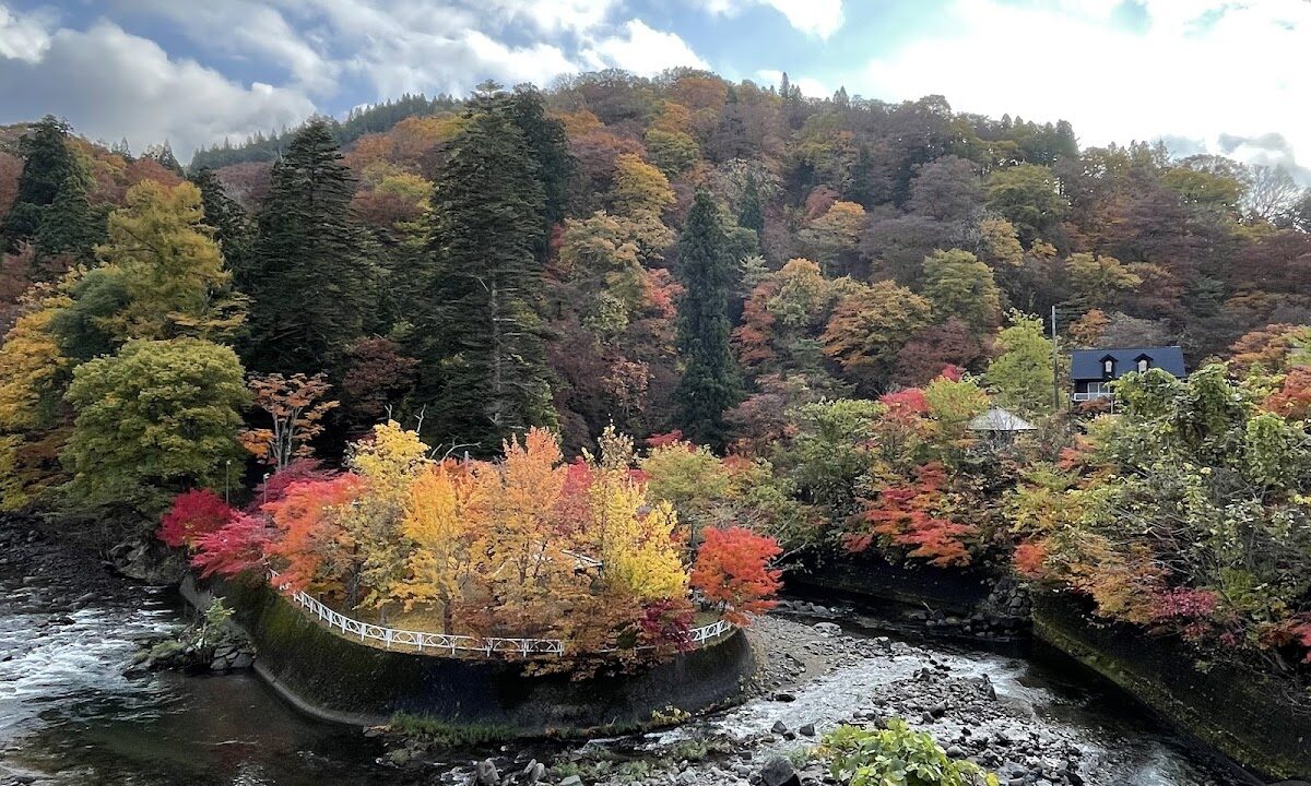 적석 계곡 아오모리현