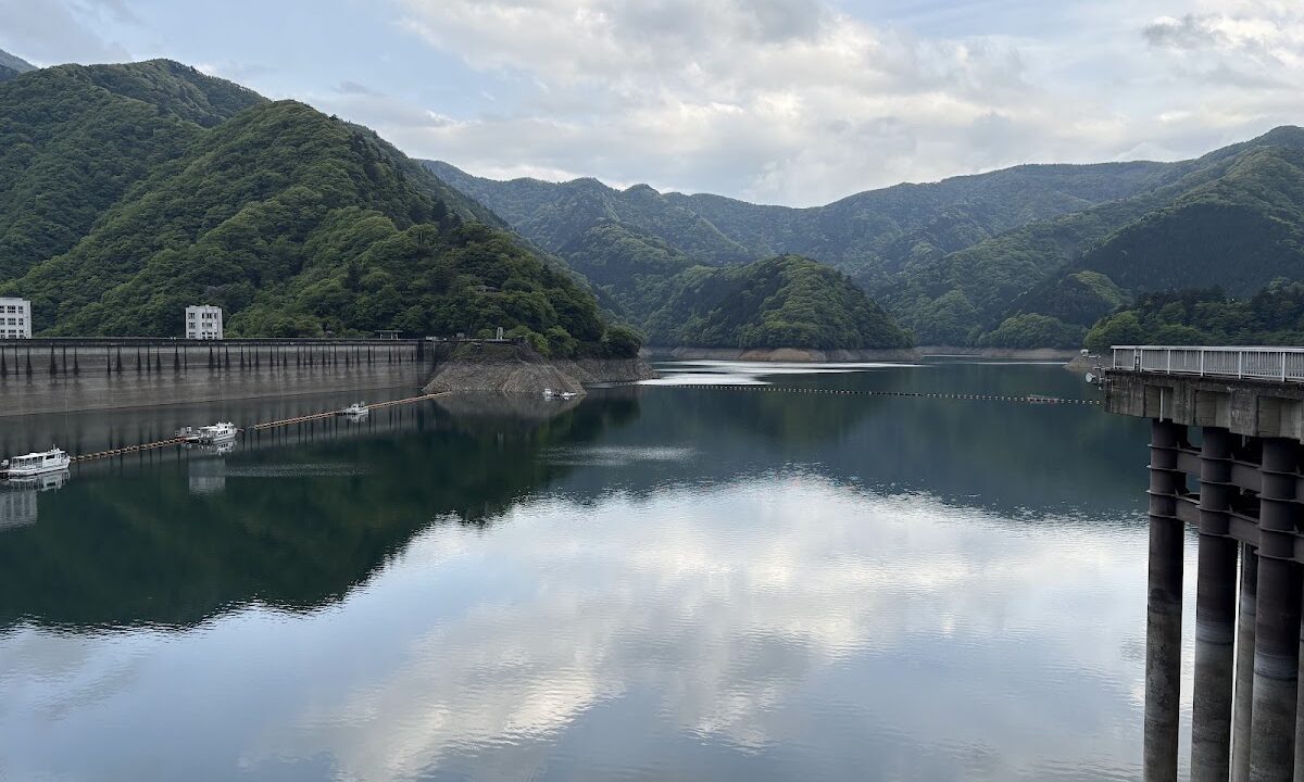 奥多摩·奥多摩湖畔 东京都