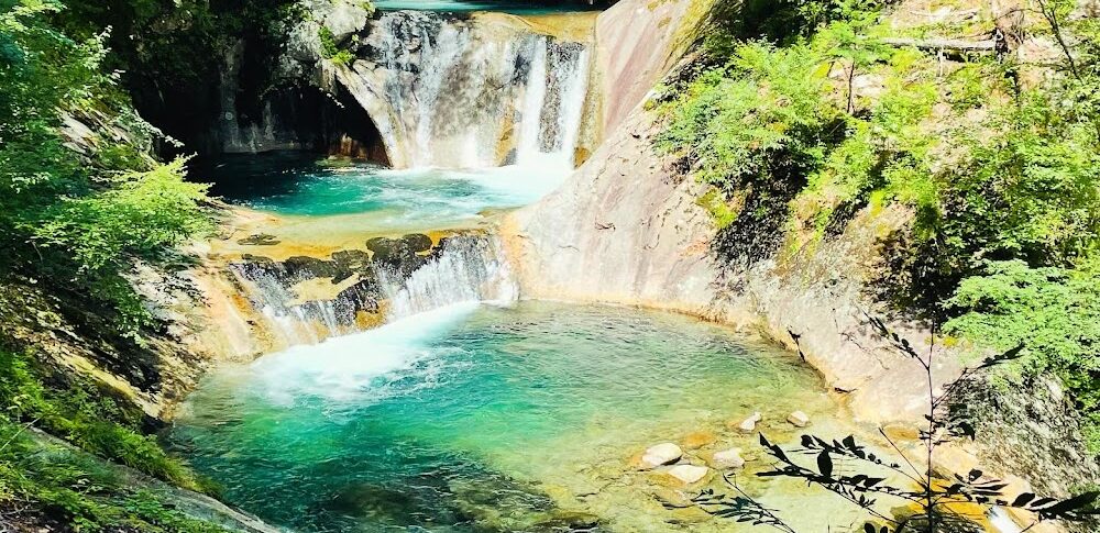 Nishizawa Gorge (Yamanashi Prefecture)