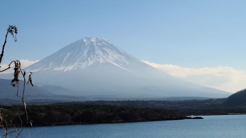 本栖湖（山梨県）