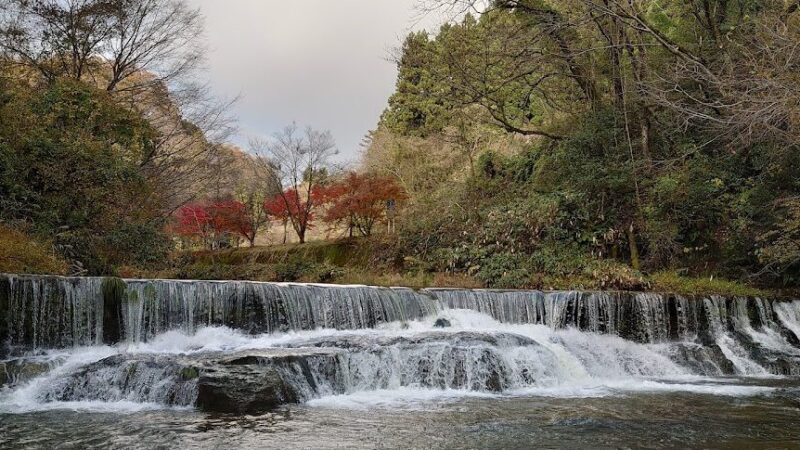 稲葉山・宮島峡県定公園（富山県）