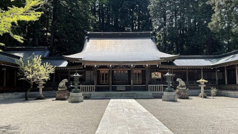 飛騨一宮水無神社