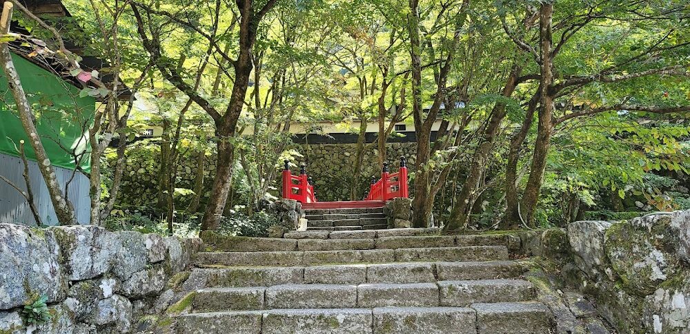 両界山横蔵寺（岐阜県）
