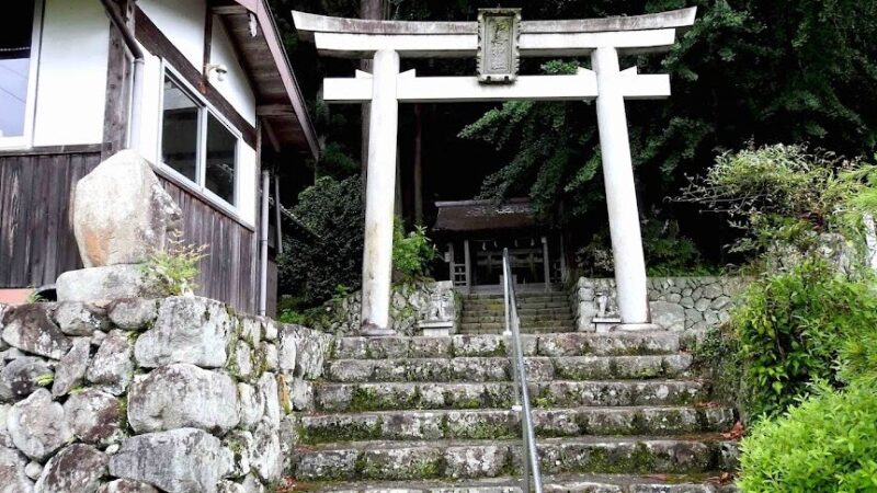 白鳥神社（奈良県宇陀市）